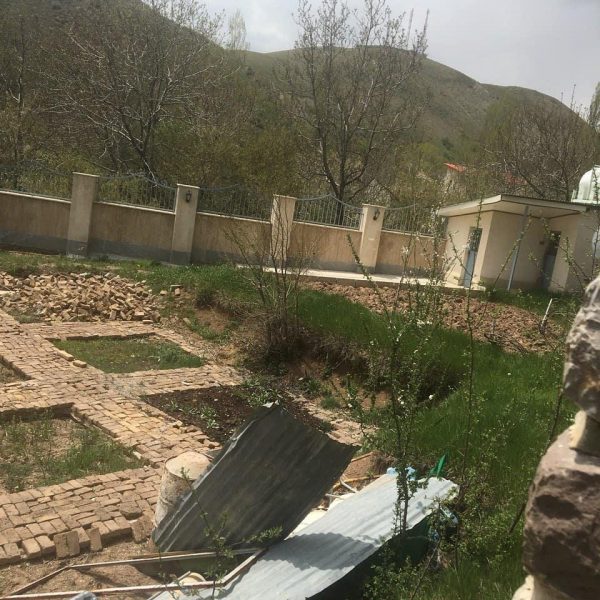 ویلا و زمین در لواسان کوچک